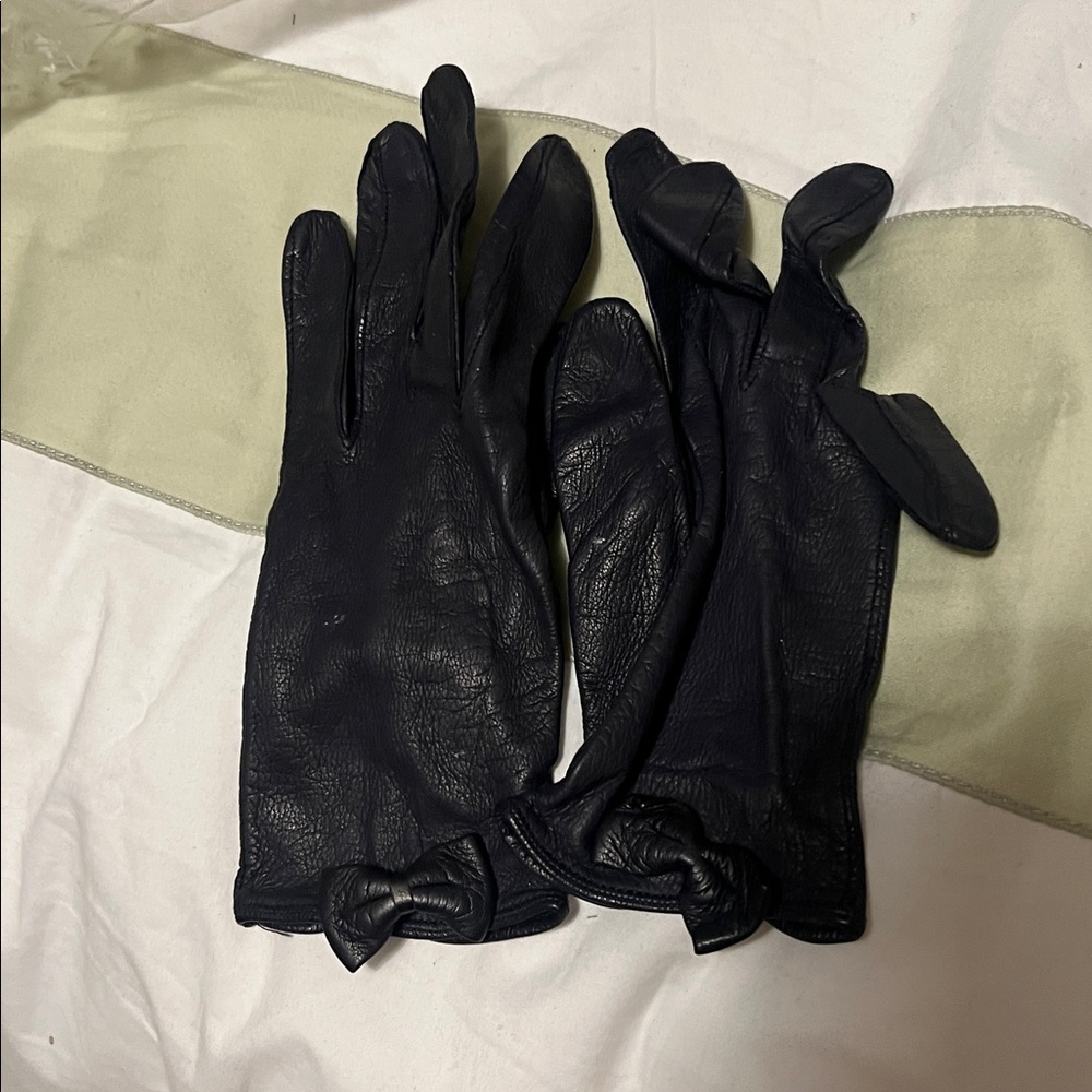 Real kid leather black gloves sz 6